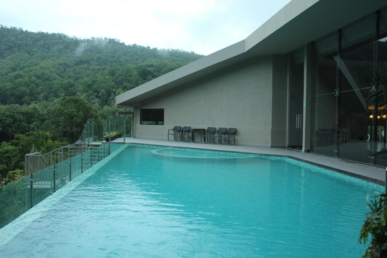 Niraamaya Retreats Samroha Athirappilly מראה חיצוני תמונה