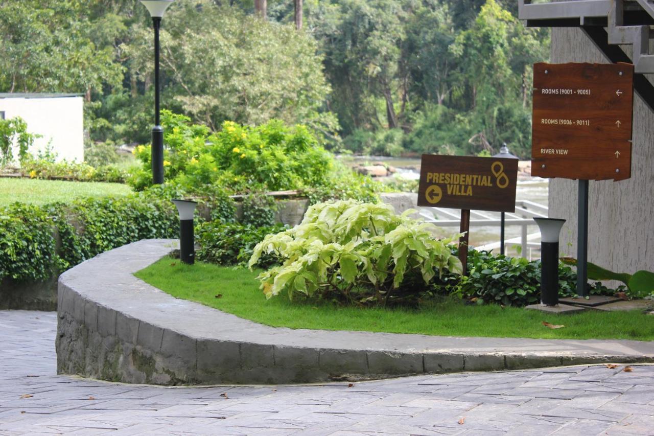 Niraamaya Retreats Samroha Athirappilly מראה חיצוני תמונה