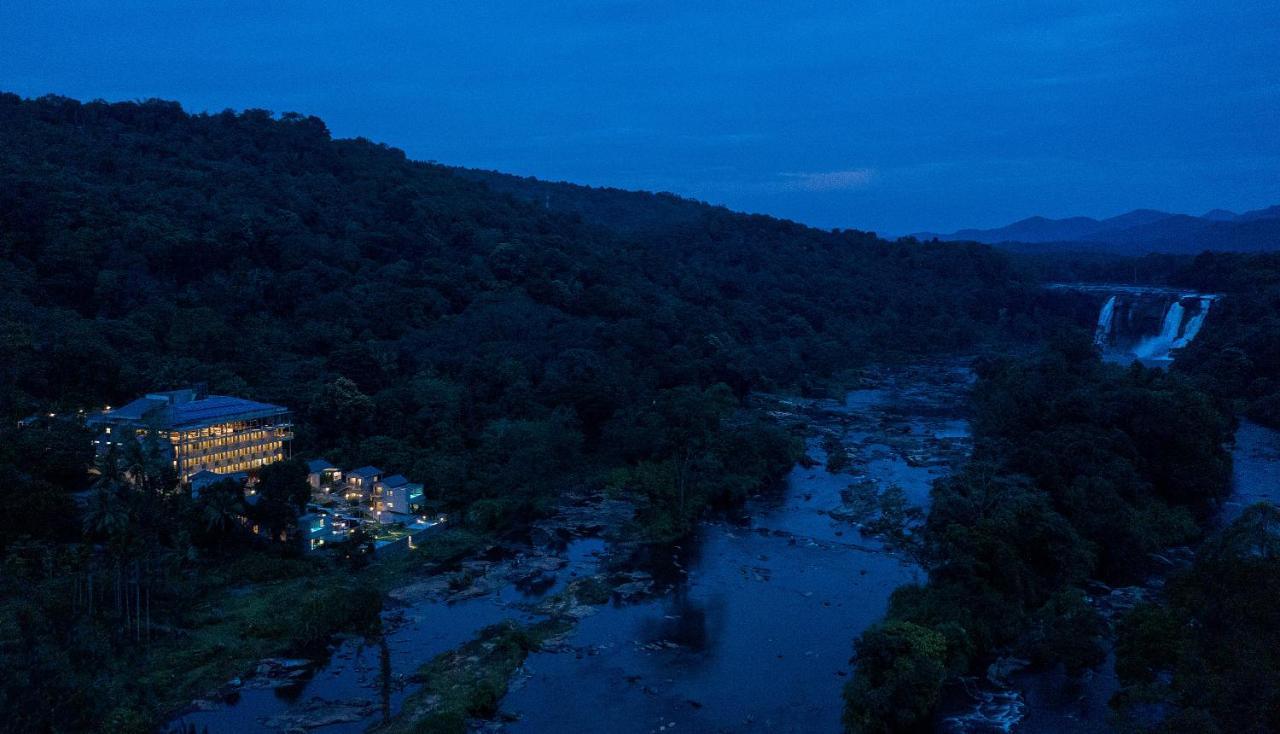 Niraamaya Retreats Samroha Athirappilly מראה חיצוני תמונה