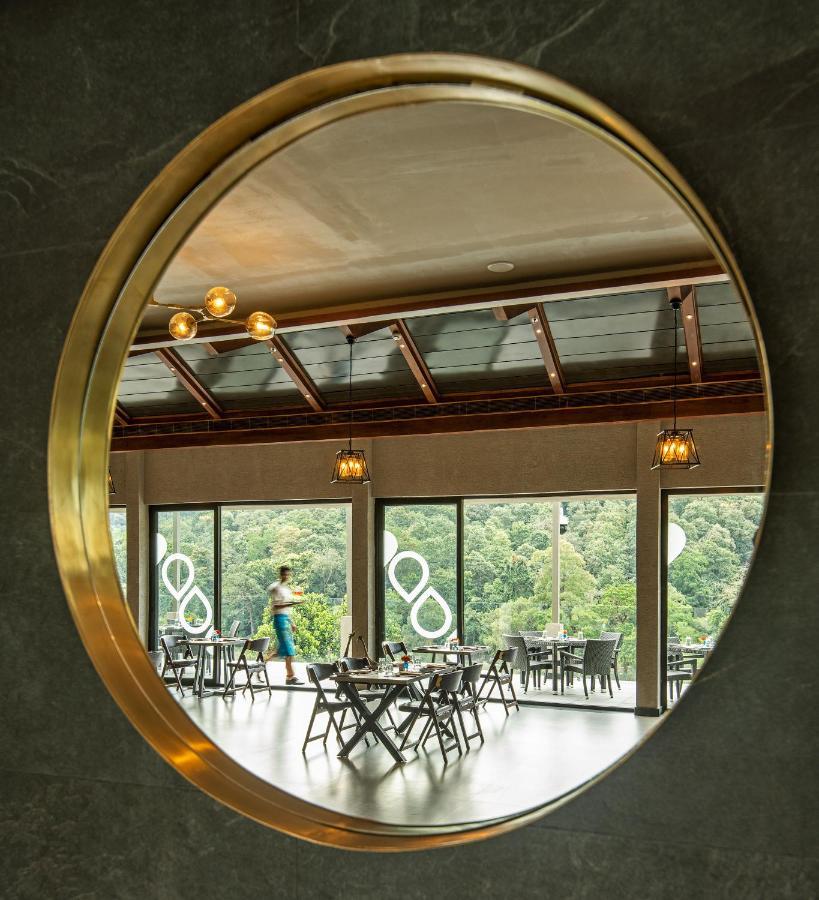 Niraamaya Retreats Samroha Athirappilly מראה חיצוני תמונה